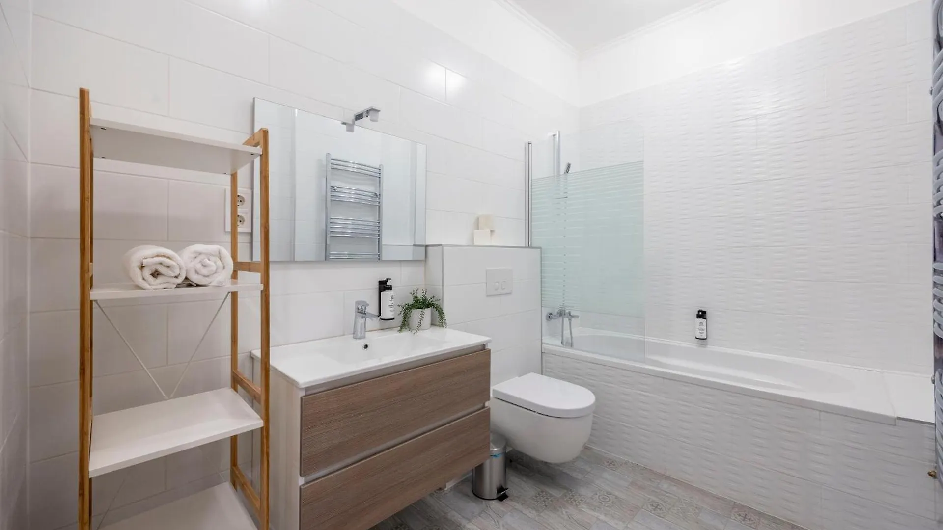 Exlcusive & Central Elizabeth24 Grand Suite Budapest